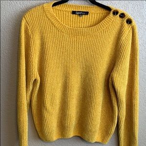 Gold/yellow sweater. Really comfortable and cute!